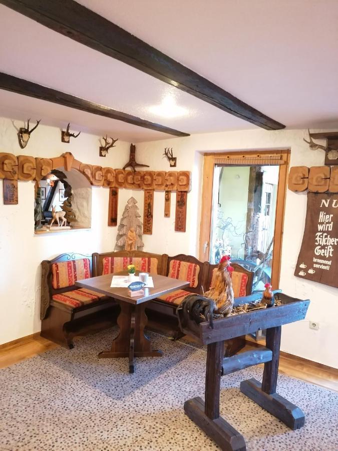 Landgasthof Plohnbachtal UG Lengenfeld  Buitenkant foto
